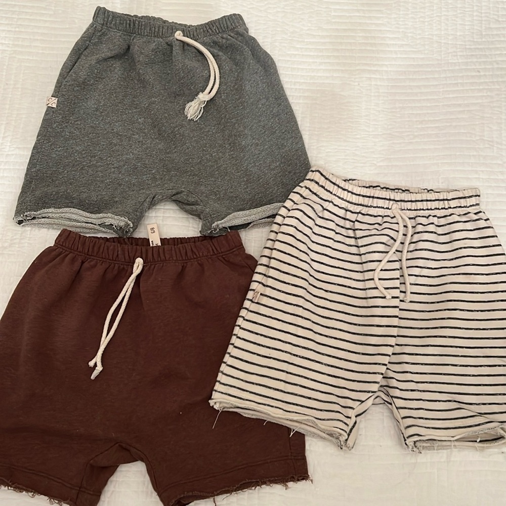 NOT FOR SALE - NOT AVAILABLE- DO NOT BUY- Set of 3 Childhoods Clothing shorts